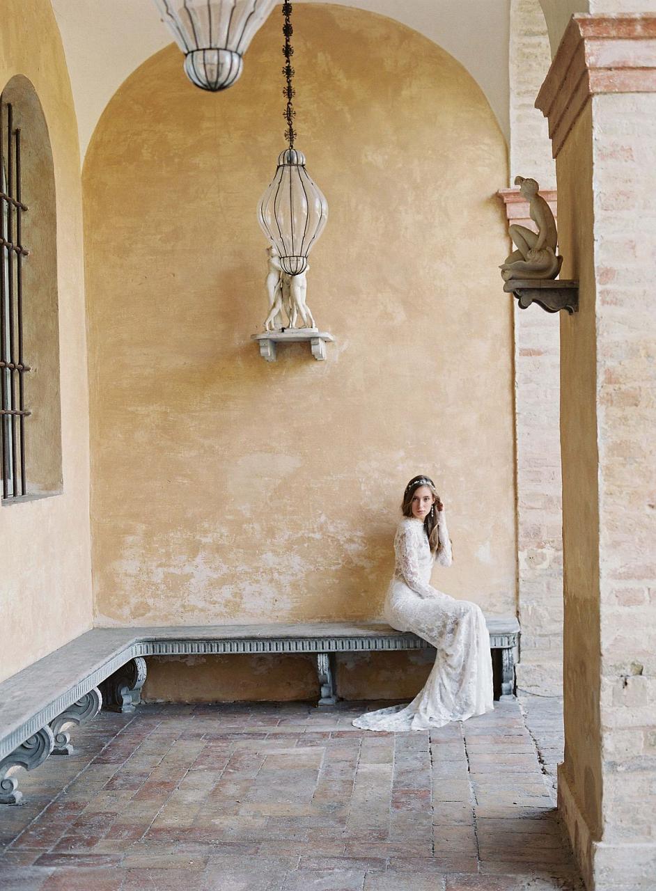 Reminiscent Destination Wedding in Italy