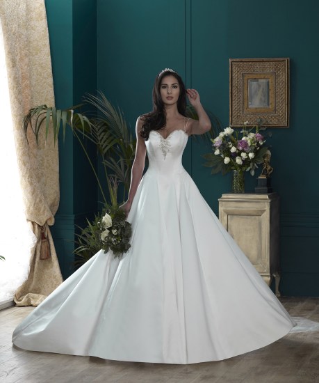 Nicola Anne - Handmade Couture Wedding Dresses (Bridal Fashion )