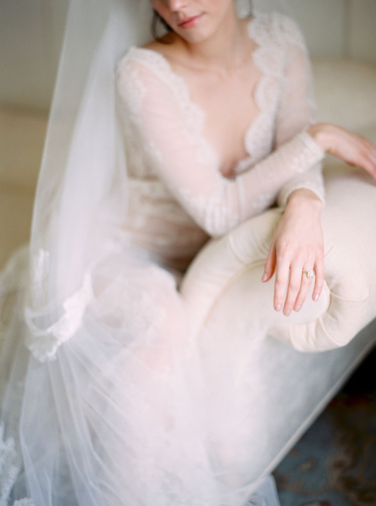 Achieving Beautiful Boudoir Photos by Shannon Moffit Photography | Wedding Sparrow