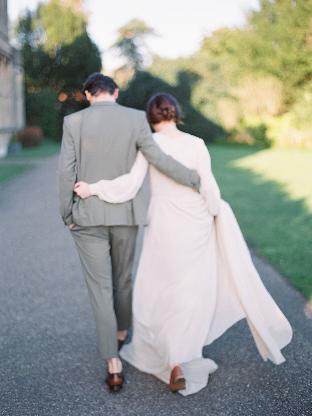 Danielle and Thaddeus' Simple and Classic Wedding