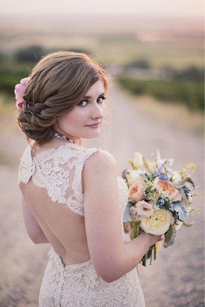 5 excellent wedding hairstyles make you more attractive