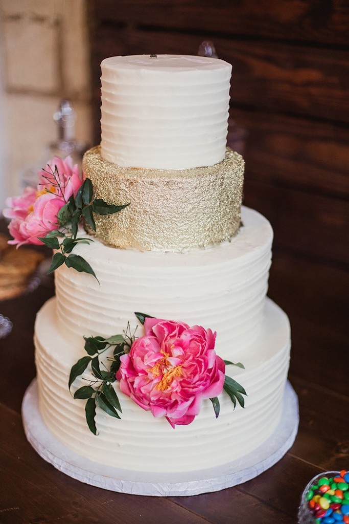 Top10 Romantic Wedding cakes 05