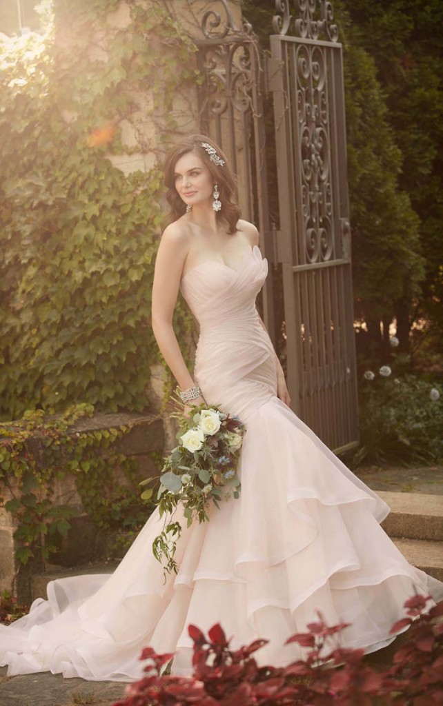10 stylish designer wedding dresses 01