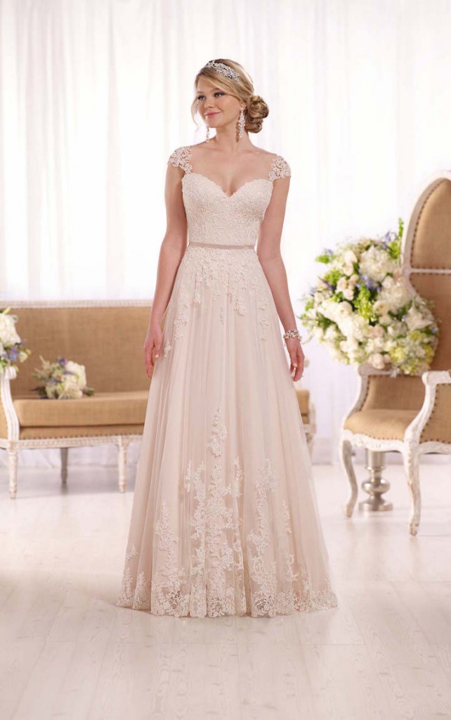 10 stylish designer wedding dresses 02