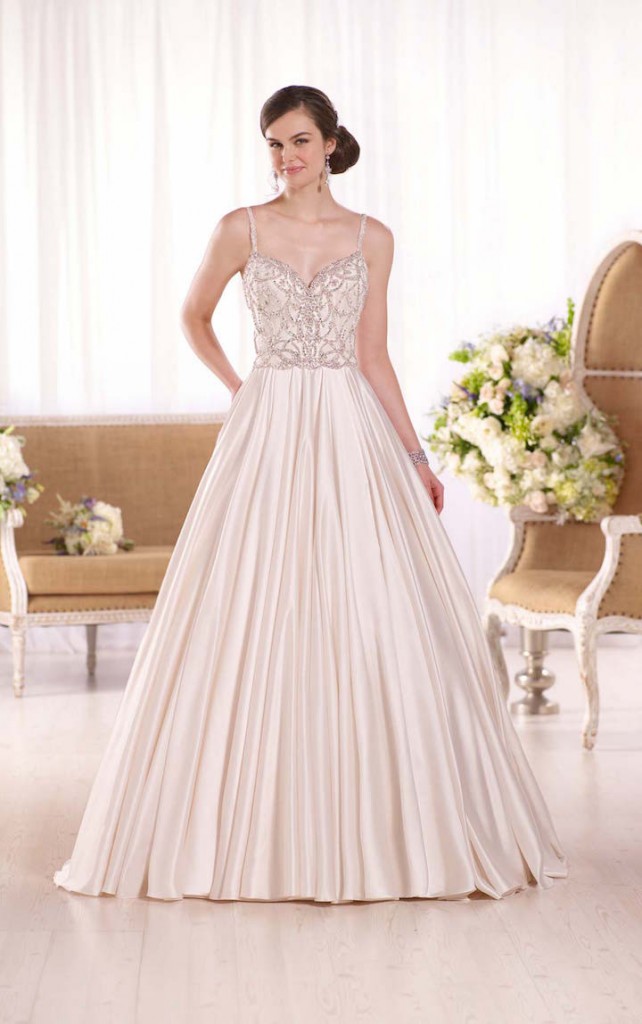10 stylish designer wedding dresses 08