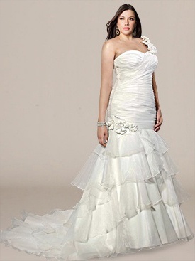 10 stunning plus size wedding dresses 10
