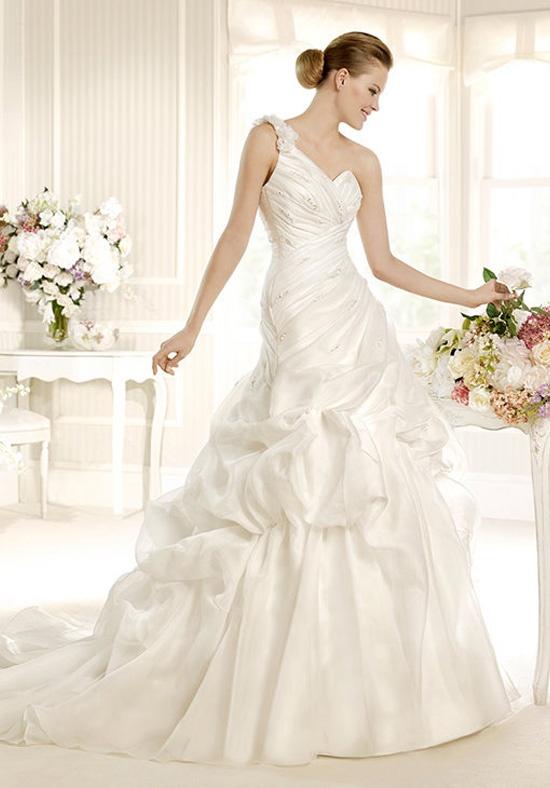 Allure Bridals wedding dresses for chic girls 05