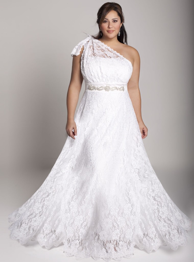 10 beautiful plus size wedding dresses 09