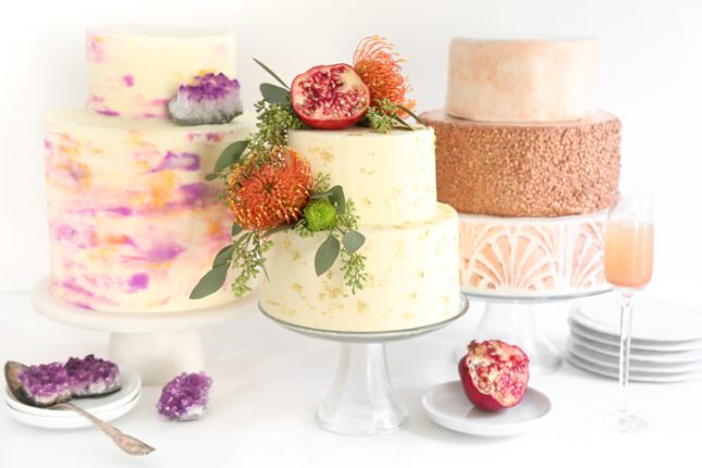 Three Easy and Trendy Ways to DIY a Wedding Cake