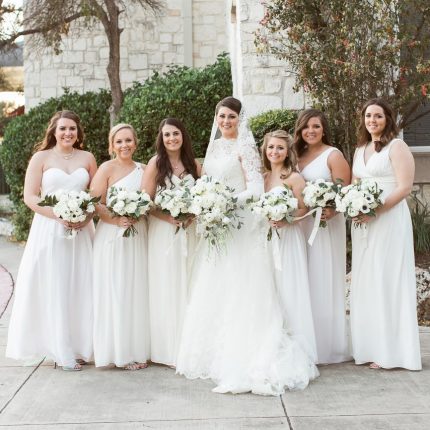 How to Keep Your Bridesmaids Organized, On-Board and On-Time While Wedding Planning